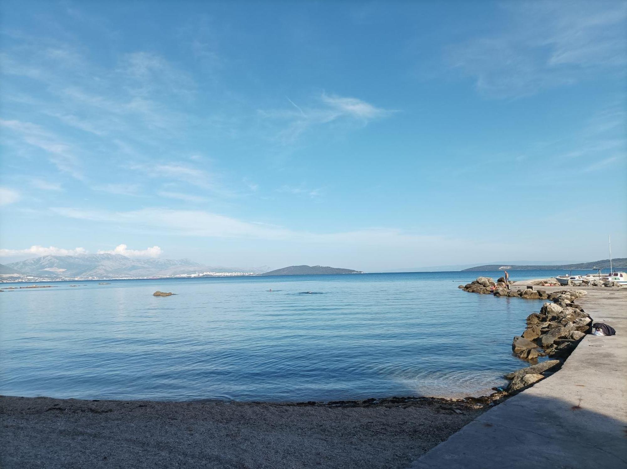 Apartments & Rooms Seaside Kastela Exterior photo